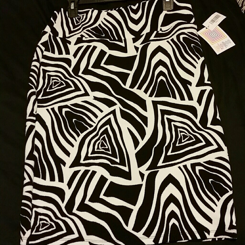 Lularoe Cassie